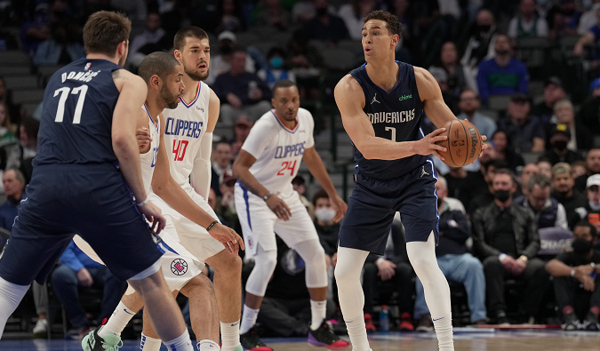 武汉三镇硬憾泰山