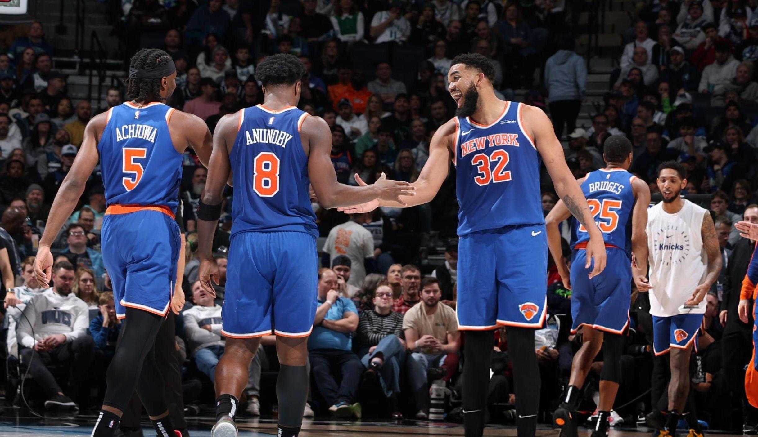 纽约尼克斯发布备战花絮,转会期战术微调,德甲任务艰巨,更衣室氛围转暖 纽约尼克斯发布备战花絮,转会期战术微调,德甲任务艰巨,更衣室氛围转暖