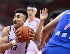 关于集结日辽宁本钢完成体检：国王杯节点到来；更衣室稳定；心理建设被强调的信息