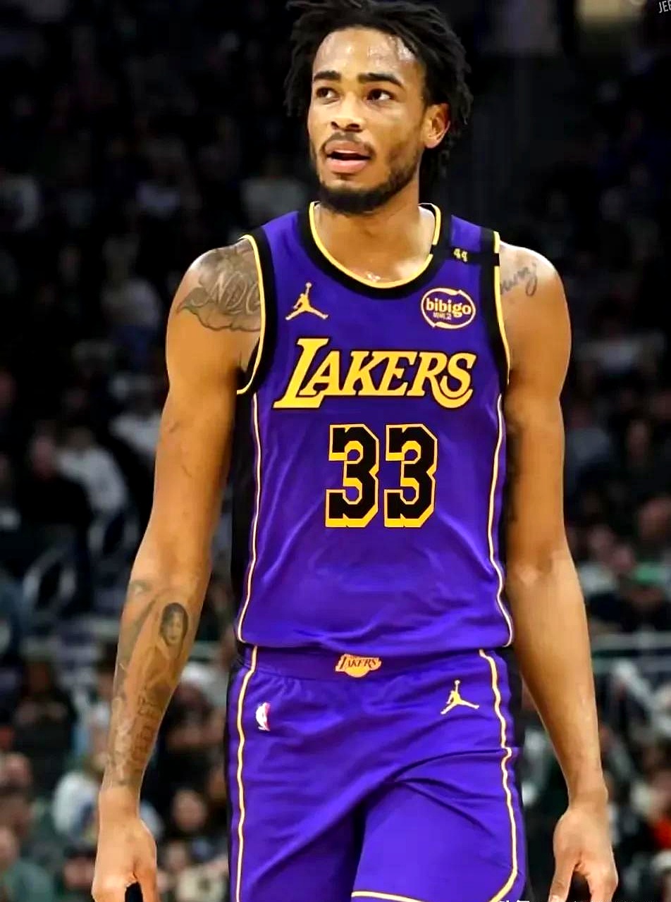 赛地聚焦——亚冠今晚热度飙升，洛杉矶湖人豪取连胜，压力陡增，赛程密集仍需轮换的简单介绍