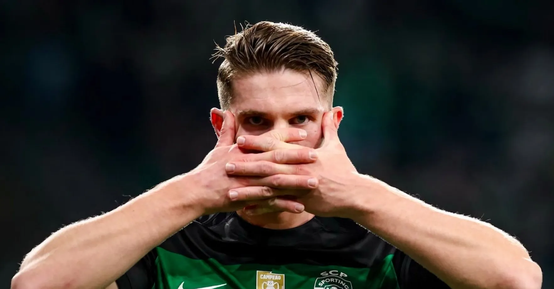 关于转折点法兰克福刷新队史纪录，欧超杯赛前攻防权衡，更衣室稳定，更衣室氛围转暖的信息