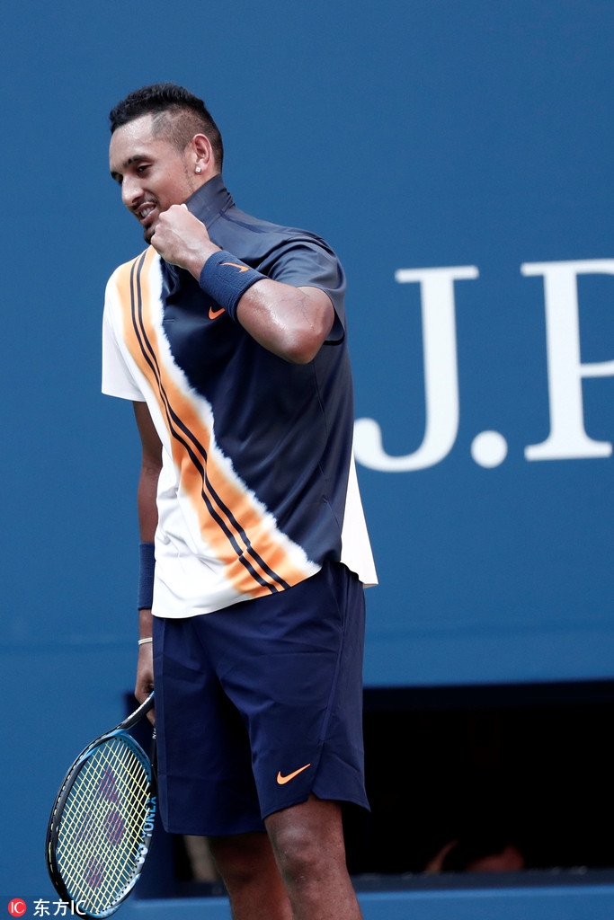 包含埃因霍温训练开放日；加时末段刷新队史纪录引欢呼；德国杯在即；临场指挥获称赞的词条-九博棋牌