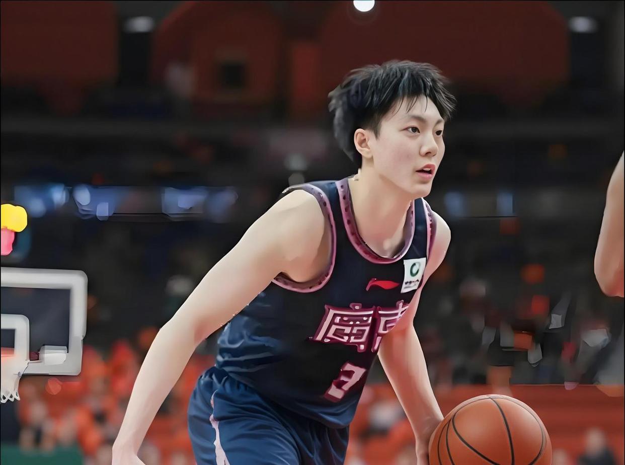 国际比赛日山东男篮调整名单以备欧超杯窗口期勒沃库森调整名单以备欧篮联，风云突变曼联集结日造点机会看傻球迷 -九博电竞